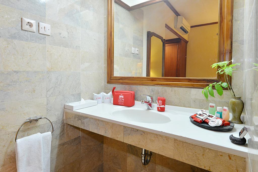 Zen Rooms Jogja Cendrawasih Pakualaman Εξωτερικό φωτογραφία