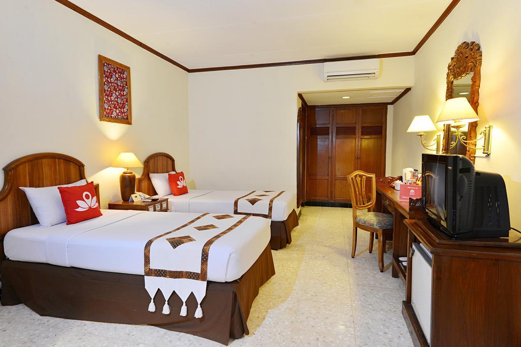 Zen Rooms Jogja Cendrawasih Pakualaman Εξωτερικό φωτογραφία