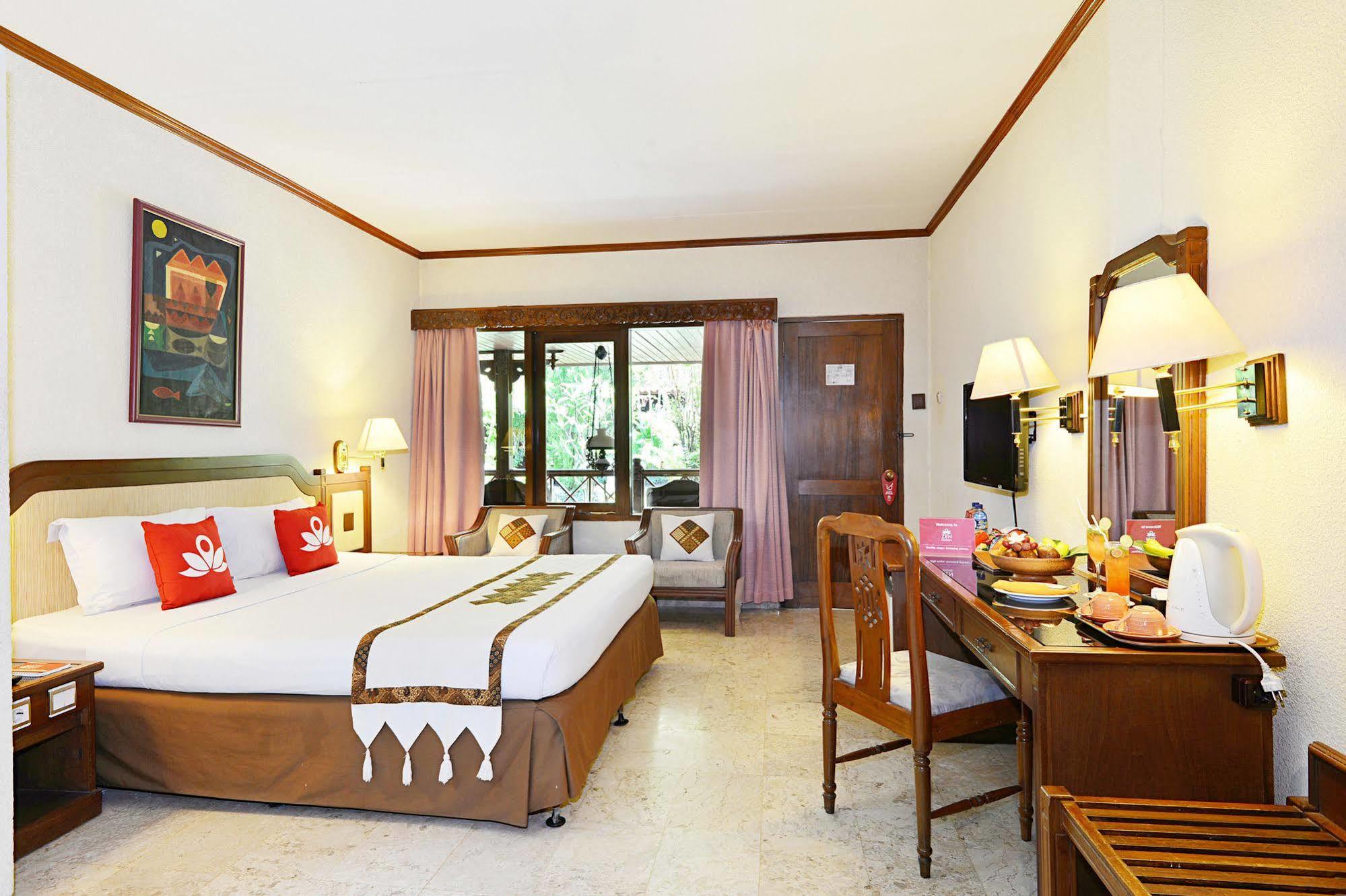 Zen Rooms Jogja Cendrawasih Pakualaman Εξωτερικό φωτογραφία