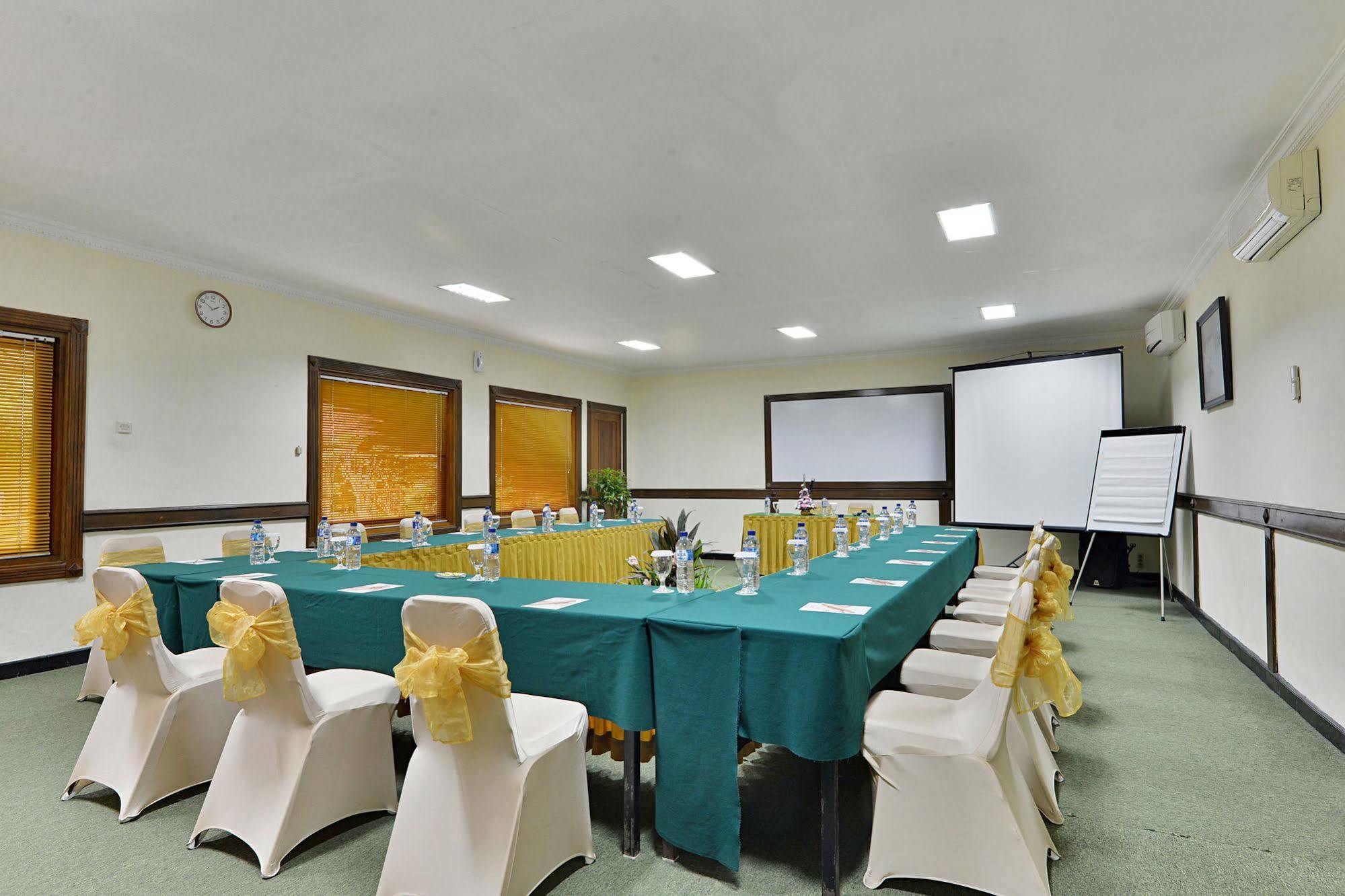 Zen Rooms Jogja Cendrawasih Pakualaman Εξωτερικό φωτογραφία